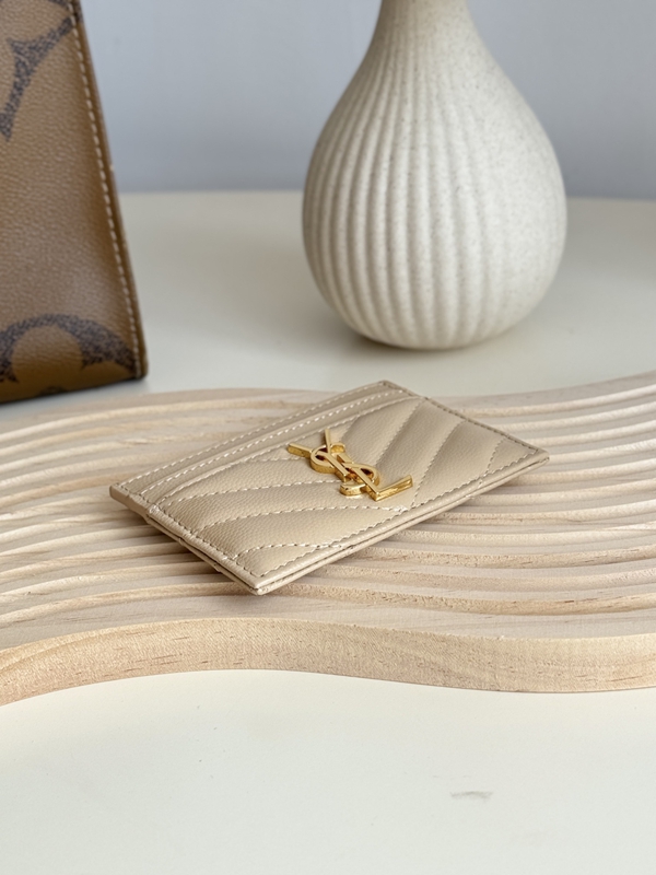 イヴサンローラン財布内部構造